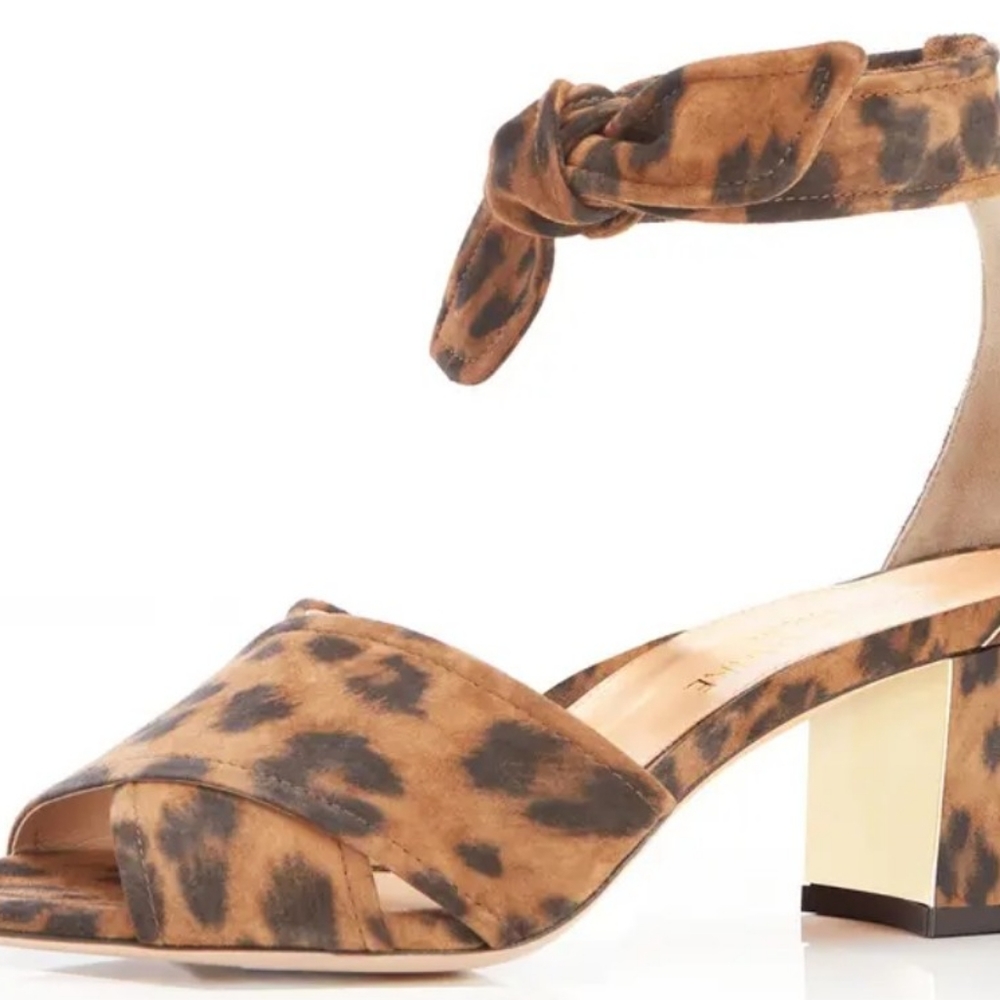 Beautiful Marion Parke bow sandle